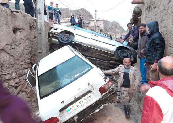 تخریب ۱۰۰ درصدی تعدادی از منازل روستای دیزادیز قوچان در پی سیلاب