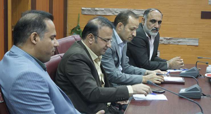 دیدار نمایندگان بانک تجارت از انجمن شرکت های عمرانی خوزستان