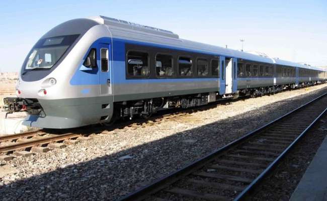 اولین قطار کانتینری ریلی به مقصد ترکیه وارد ایران شد