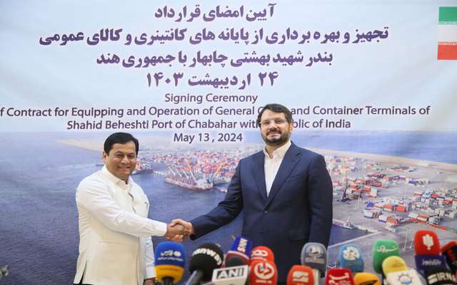 قرارداد تجهیز و توسعه بندر و پس‌کرانه چابهار میان ایران و هند امضا شد