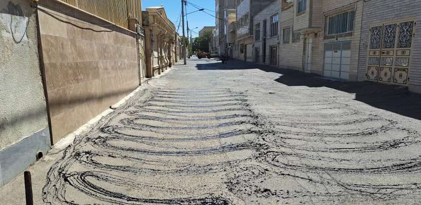 توزیع ۵۲۰ تن آسفالت‌ در معابر و محلات شهرداری منطقه ۳ تبریز طی هفته گذشته