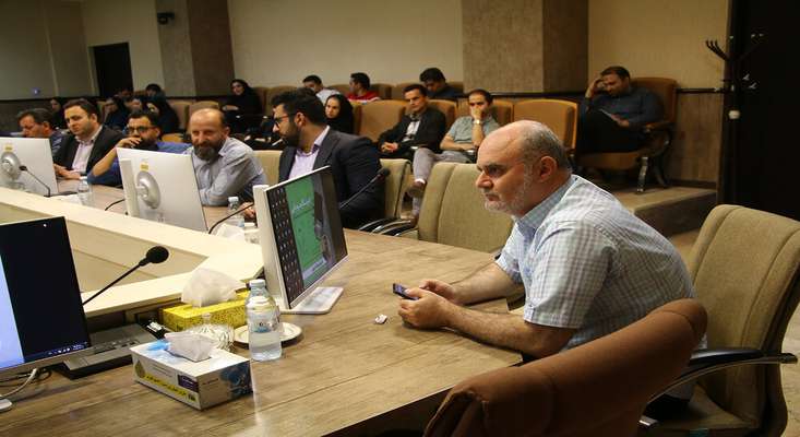 آغاز دوره آموزشی «خبرنگاری موبایلی» ویژه کارکنان امور ارتباطات شهرداری تبریز
