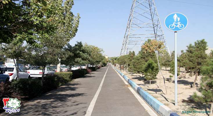 آماده‌سازی مسیر دوچرخه سواری پارک کوثر به طول یک کیلومتر