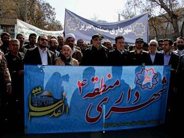 حضور شهردار، کارکنان و بسیجیان شهرداری منطقه۴ تبریز در راهپیمایی باشکوه روز جهانی قدس