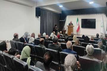 اختتامیه نمایشگاه آثار هنری مرکز فرهنگی شهریار مقبره الشعرا برگزار شد