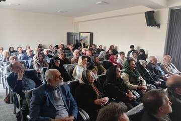 برگزاری ششمین جلسه انجمن فرهنگی-ادبی "صراف سخن" در مقبره‌الشعرا تبریز