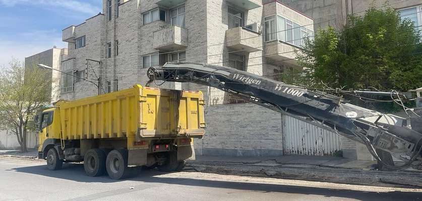 آغاز عملیات آسفالت تراشی و زیرسازی ۱۶ متری چهارم کوی استادان مارالان