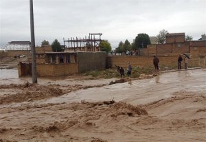 خسارت سیل به تاسیسات زیربنایی ۵ شهرستان