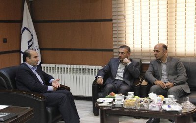 در دیدار دکتر قاسم پیشه و مهندس علی نیا مطرح شد:
تهاتر مطالبات مهندسان فعال در بخش پیمانکاری با بدهی به بانکها ، تامین اجتماعی و یا اداره مالیاتی