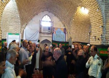برگزاری مراسم عزاداری دهه اول محرم در مسجد امام حسین (ع) شهرکرد