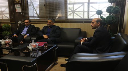 نشست مدیر استانها وبازار یابی بانک مسکن کشور آقای محمودلاری
و...