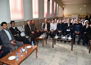 حضور شهردار شهرکرد در جشنواره واژه آموزی آب